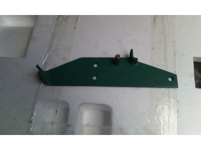 Кронштейн ТНВД WD615, WP10 (под 2 отв.) HOWO (ХОВО) VG9100570015 фото 1 Набережные Челны